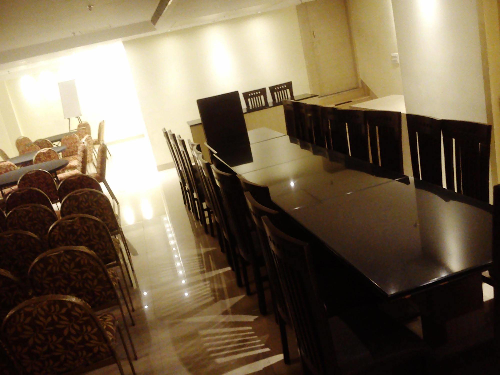 Mayur Hotel New Delhi Exterior foto